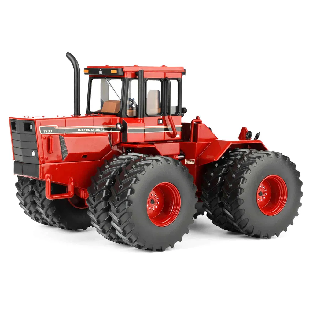 Ertl IH 7788 4WD w/Duals 1:32 die-cast replica, 2025 National Farm Toy Show