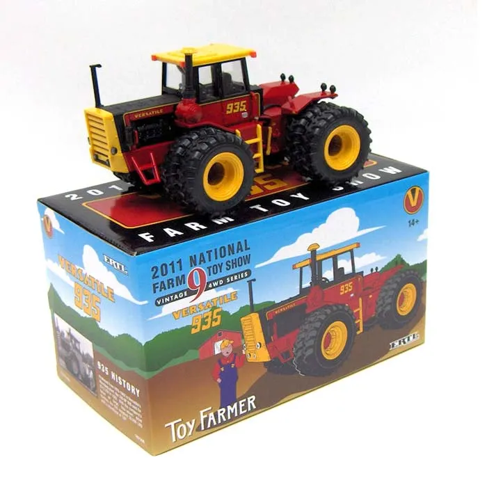 Ertl Versatile 935 4WD w/Duals 1:32 die-cast replica, 2011 National Farm Toy Show