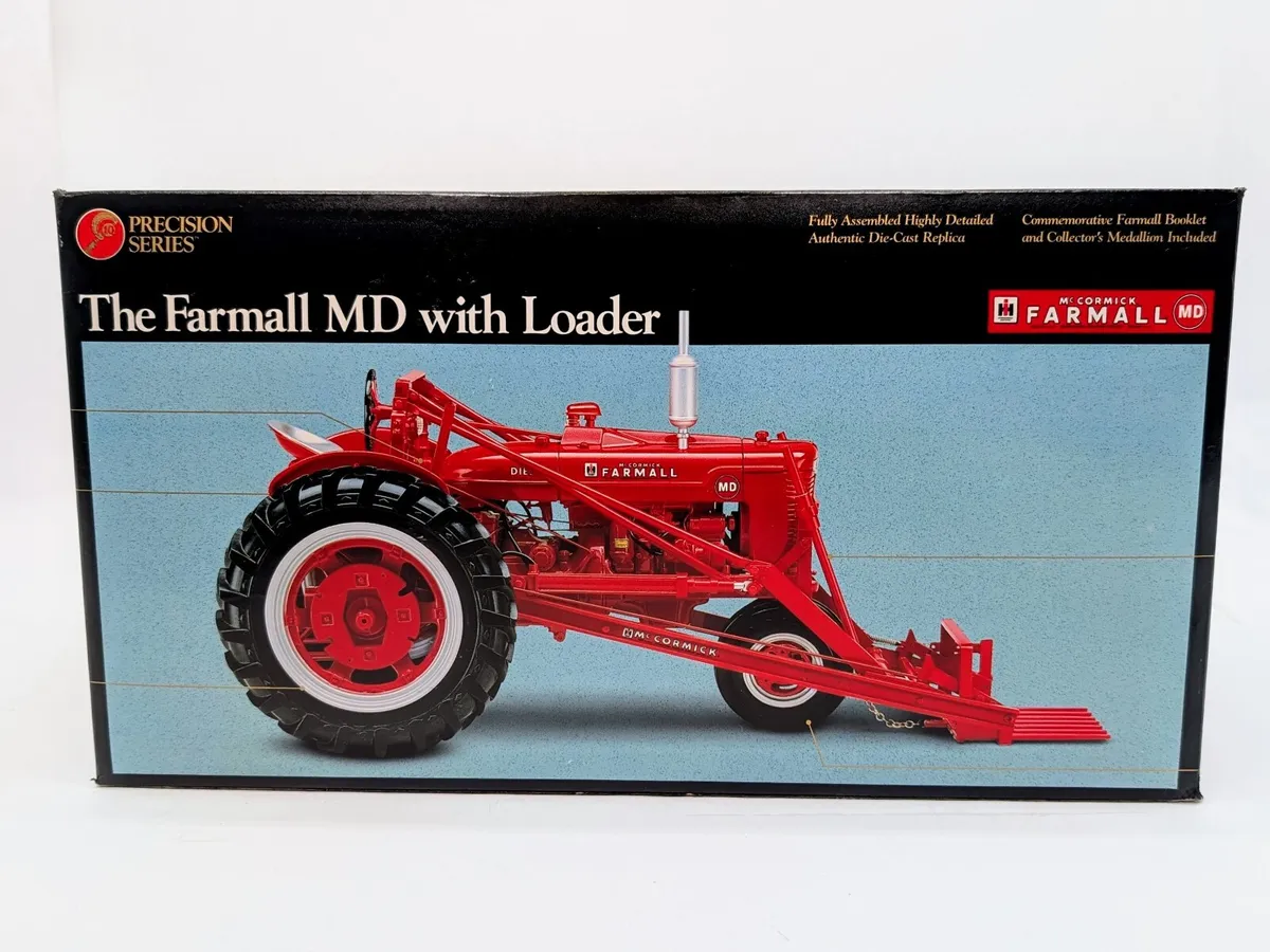 ERTL Case IH Farmall MD with Loader 1:16 die-cast replica, Precision Series #10, retail box front