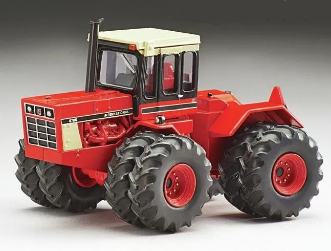 Ertl IH 4786 4WD 1:64 die-cast replica, 2015 National Farm Toy Show